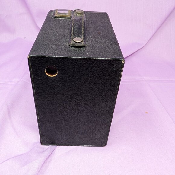 Vintage Brownie Target Six-16 Camera - Picture 3 of 8